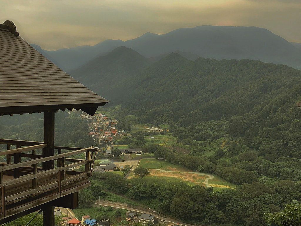 山寺・宝珠山立石寺