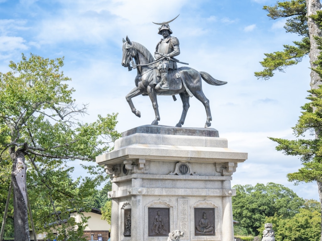 仙台城跡（伊達政宗公騎馬像）