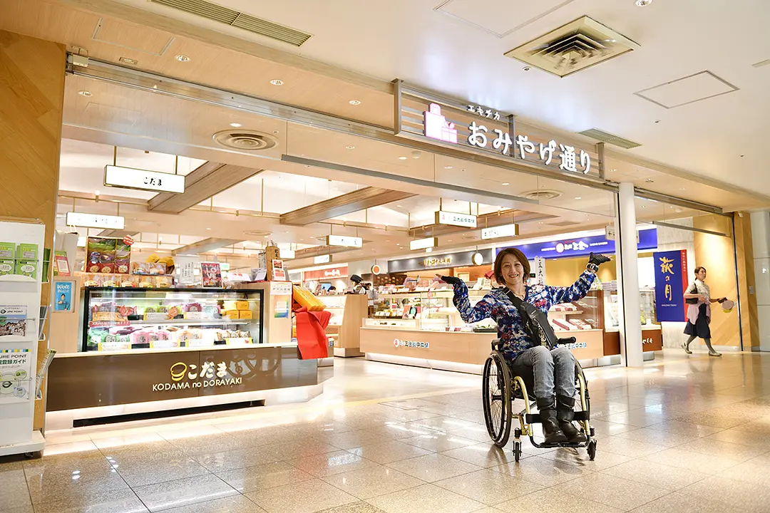 12:00　「エスパル仙台」駅地下1階でお土産選び＆ランチ