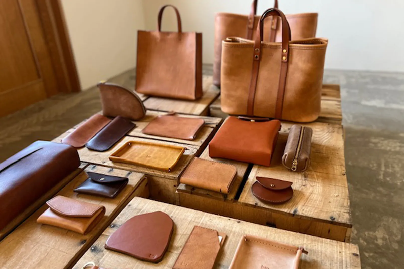 bau leather（バウ レザー）.jpg