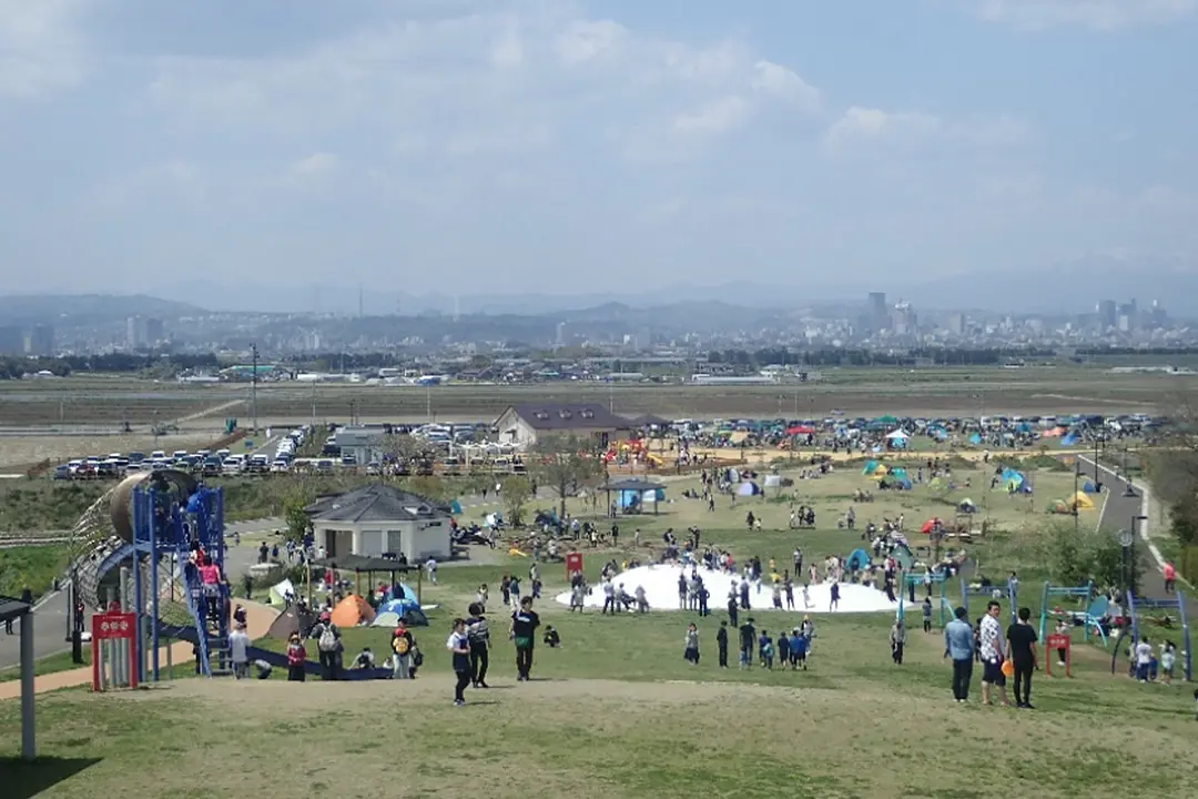 海岸公園冒険広場.jpg
