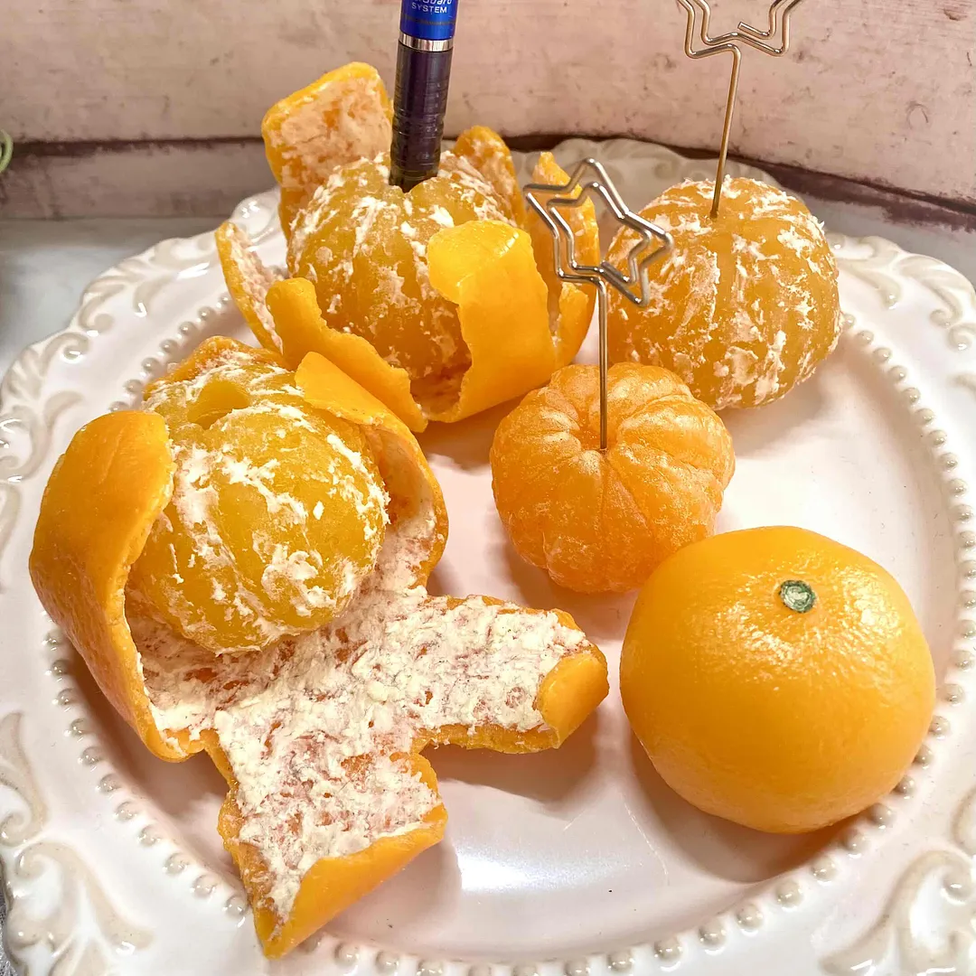 本物そっくり！みかんのスマホスタンド（販売品）