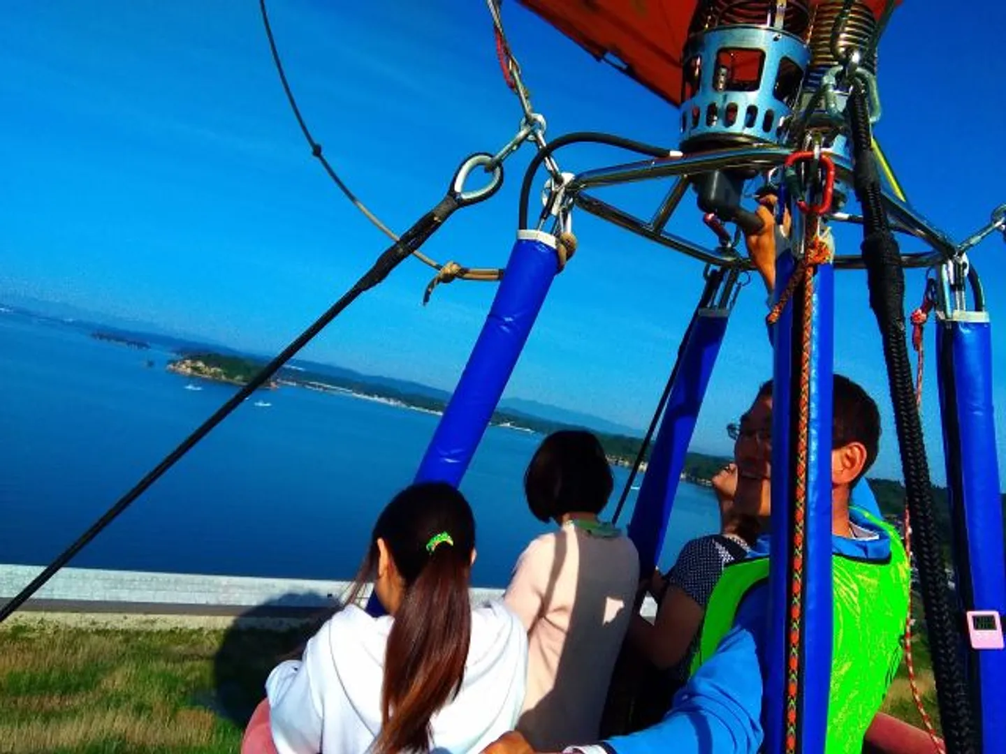 during the flight of a hot air balloon