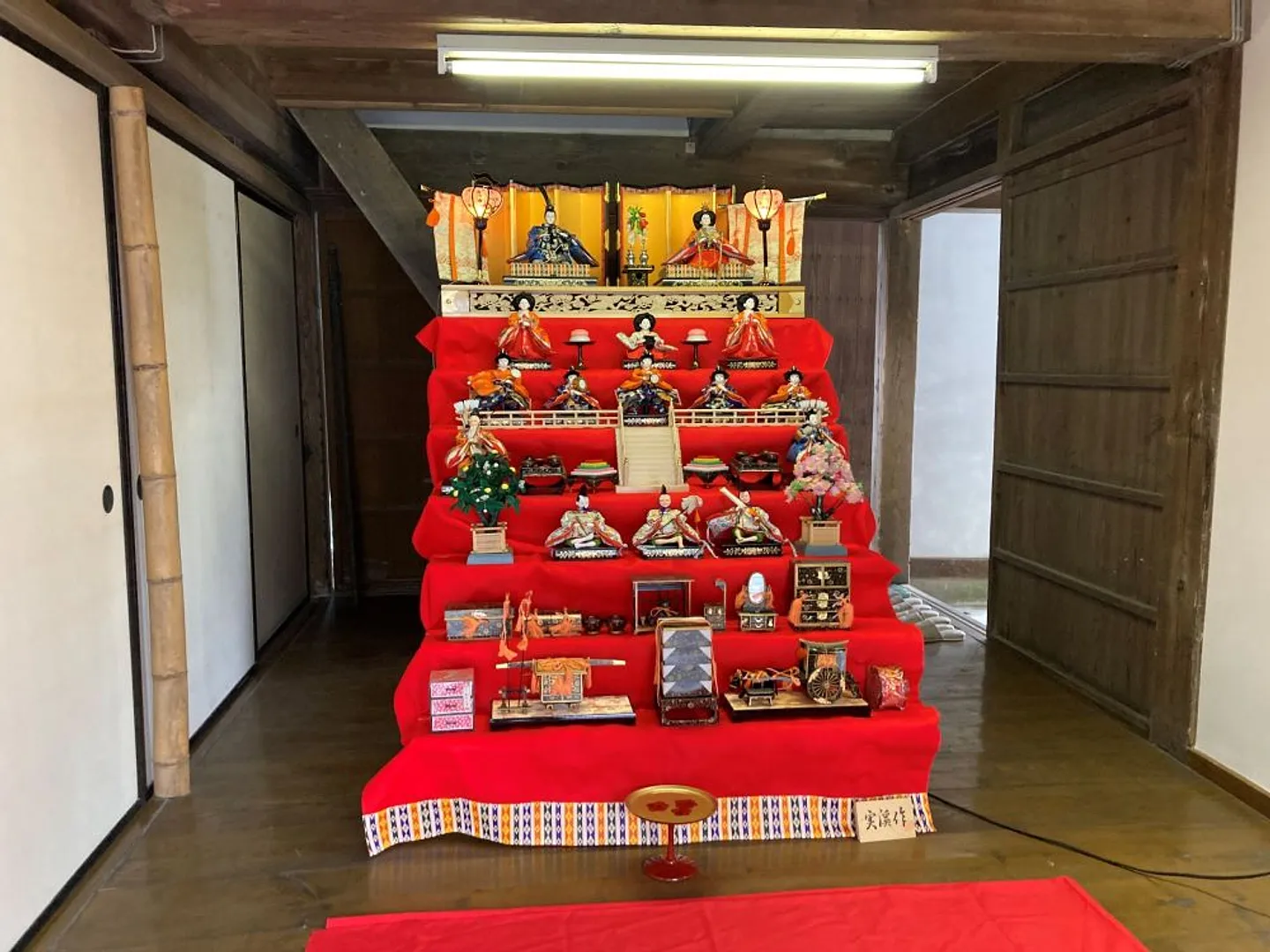 ひな人形（イメージ）