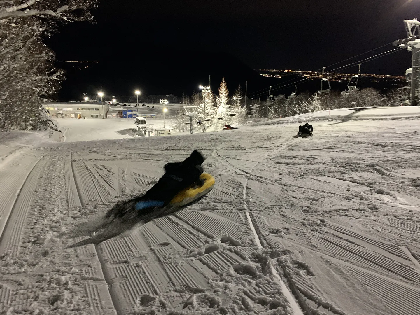 なないろアウトドア　エアボード　滑走風景