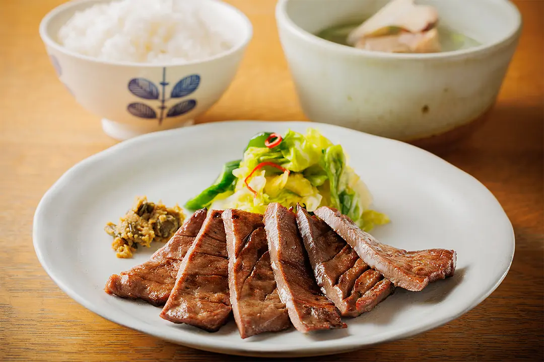 炭焼き牛たん おやま