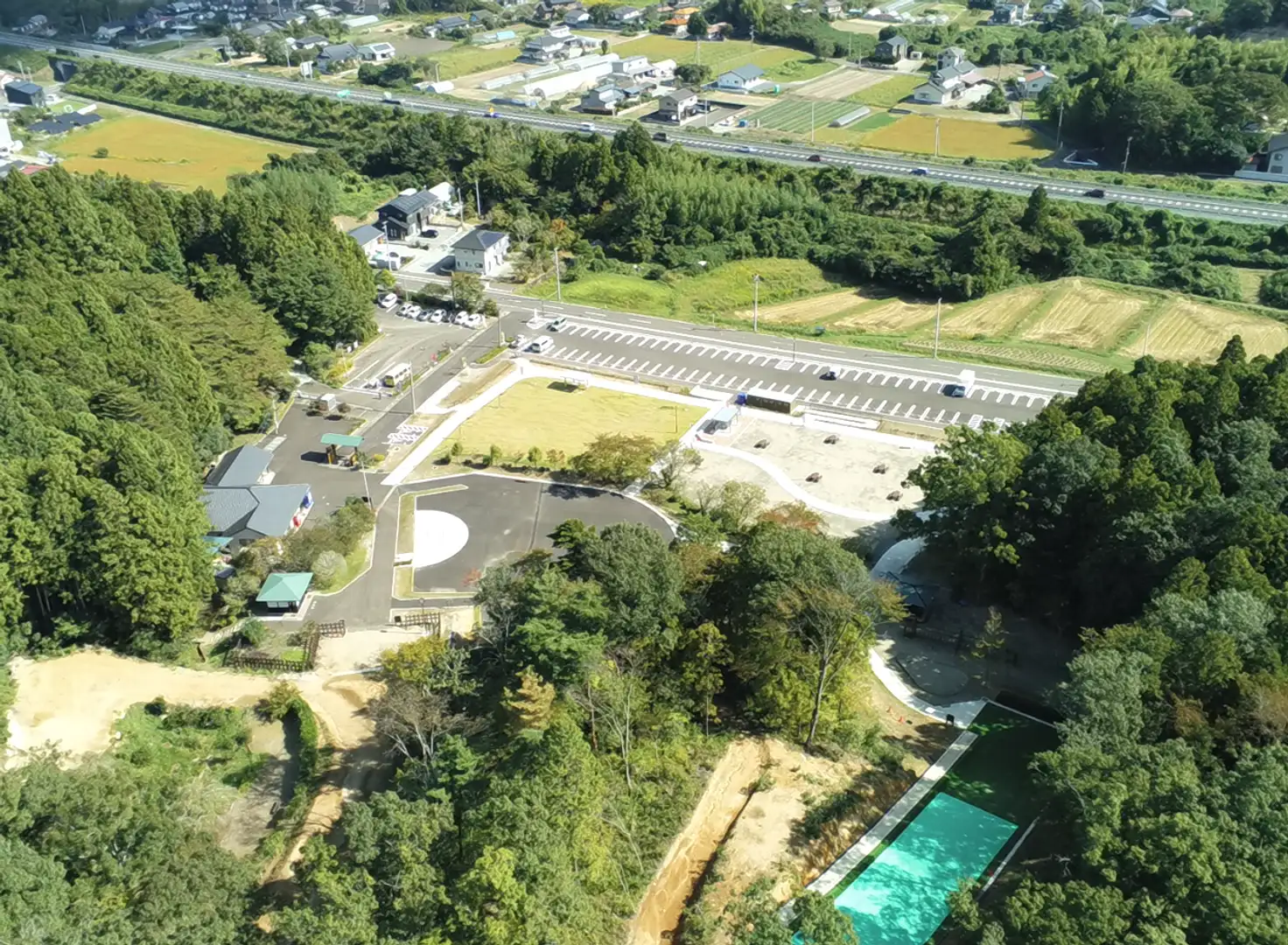 活動歴および当時の関連ビジュアル記録