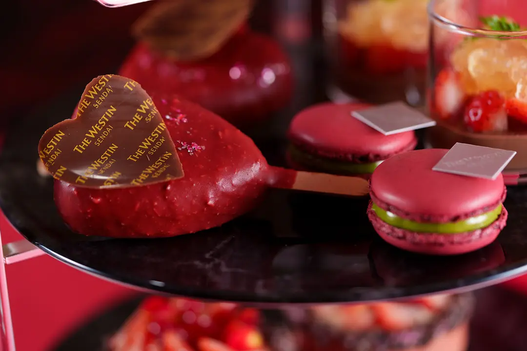 Strawberry Red003.jpg