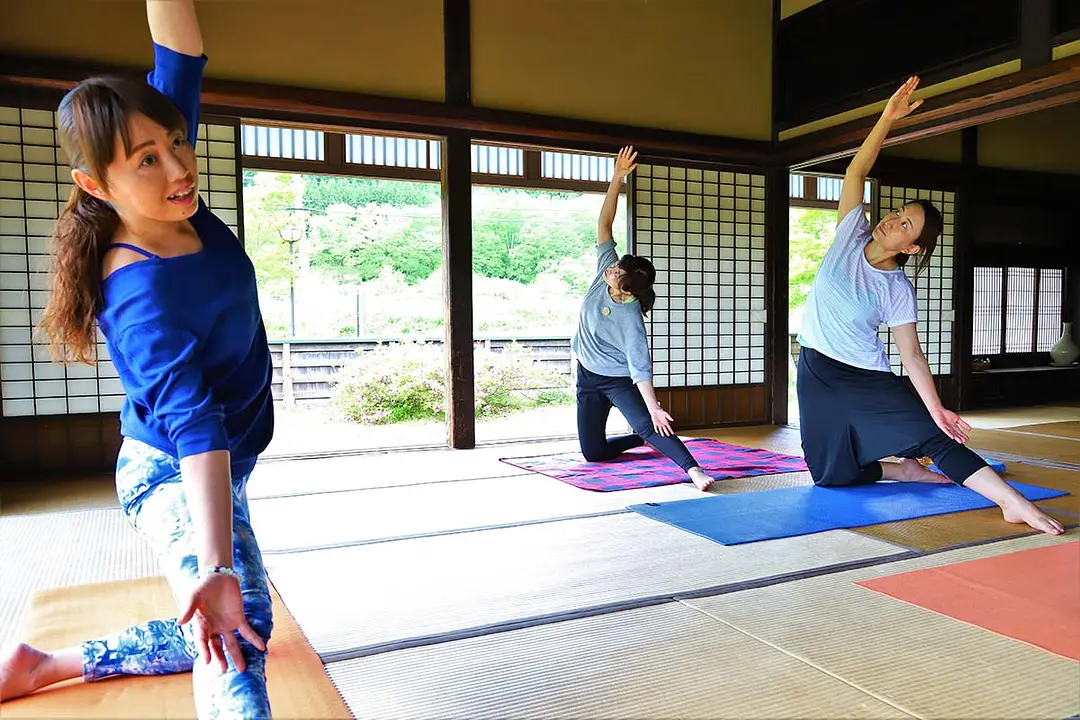 からだを心地よく伸ばします