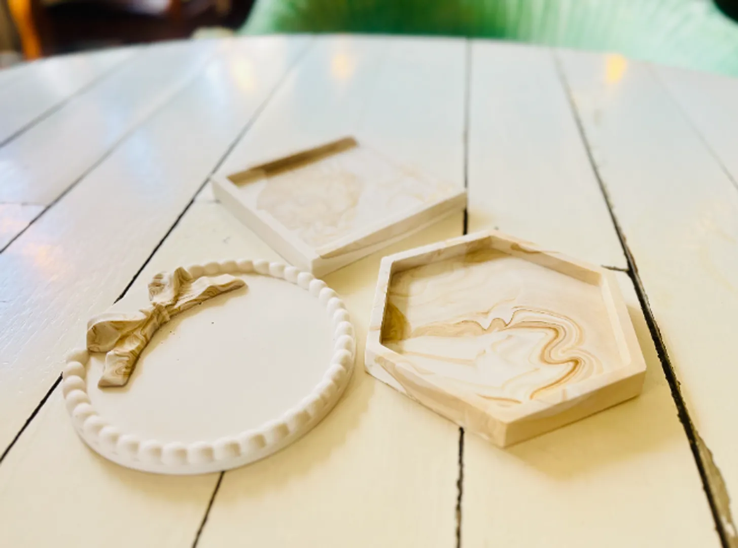 ジェスモナイト：トレイ：マーブルブラウン