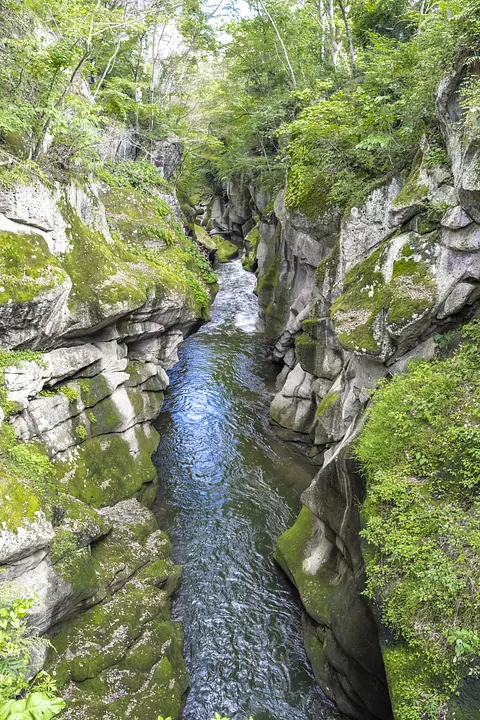 磊々峡