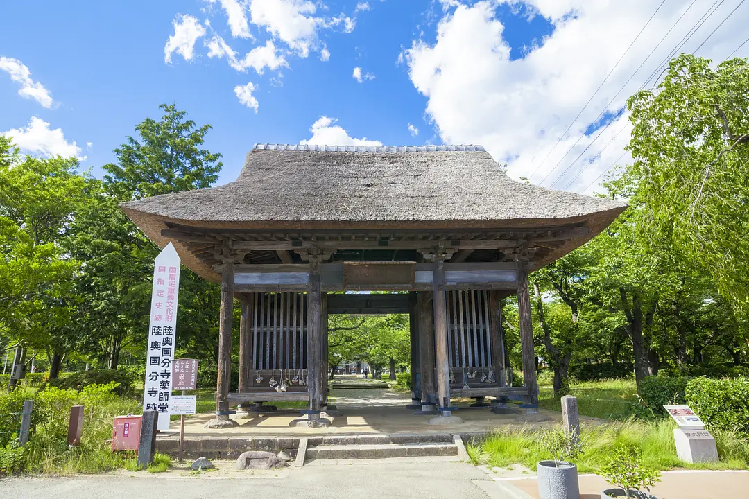 陸奥国分寺薬師堂
