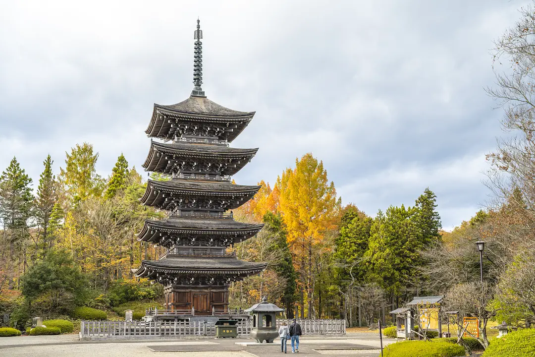 定義如来　西方寺