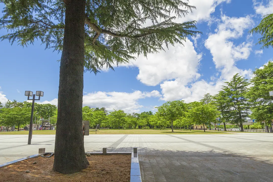 西公園