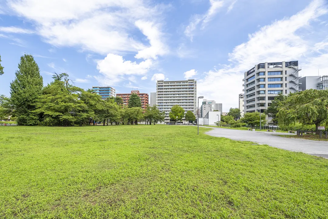 西公園