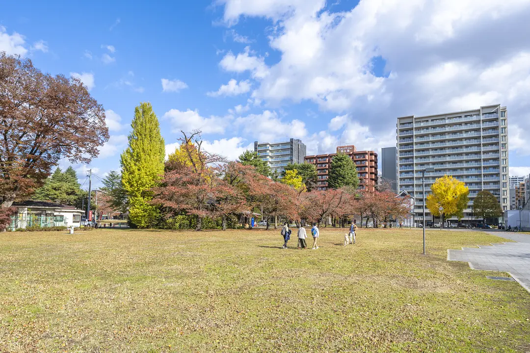 西公園