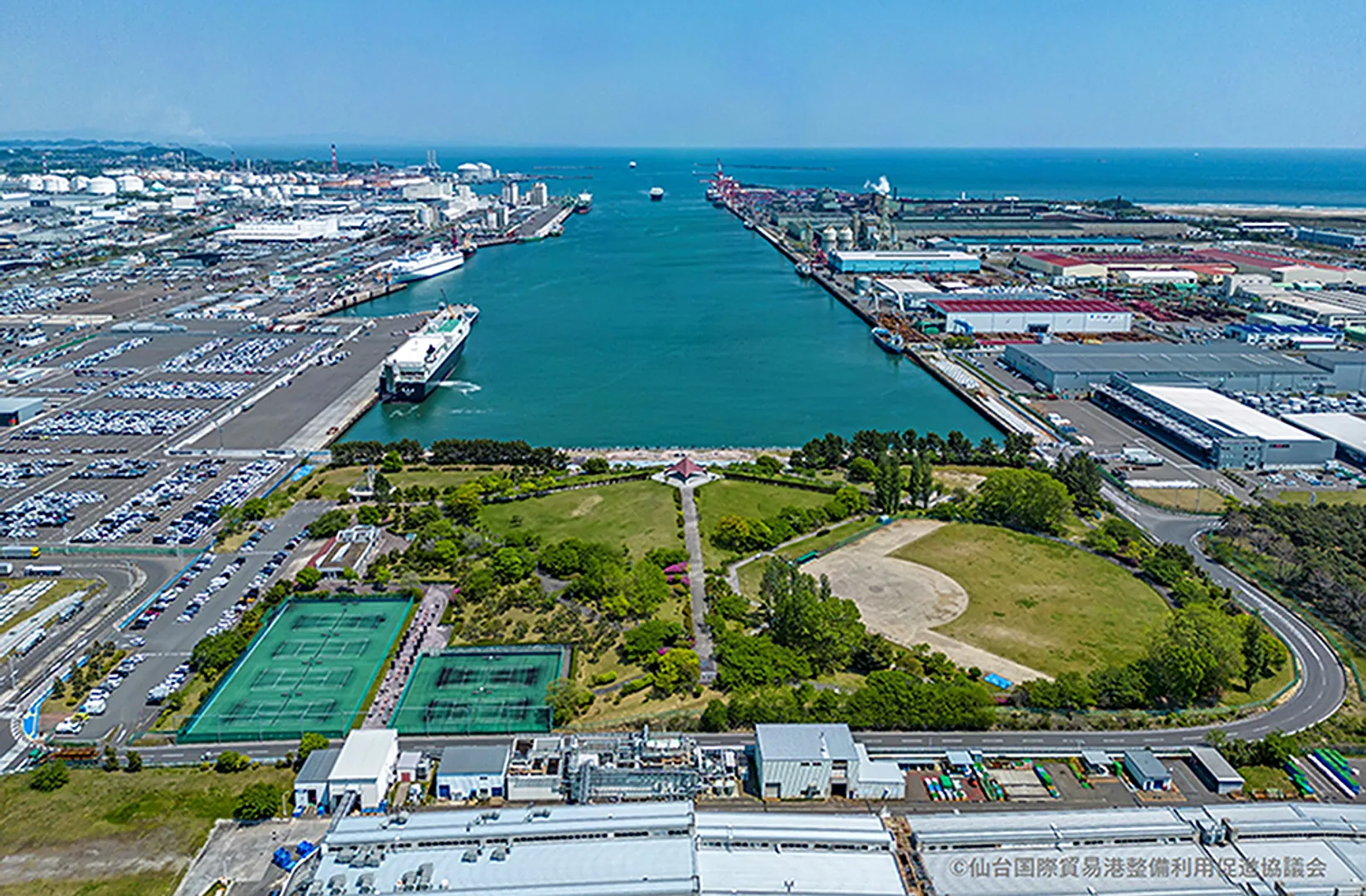 仙台港中央公園③_差替（署名入り）-1.png