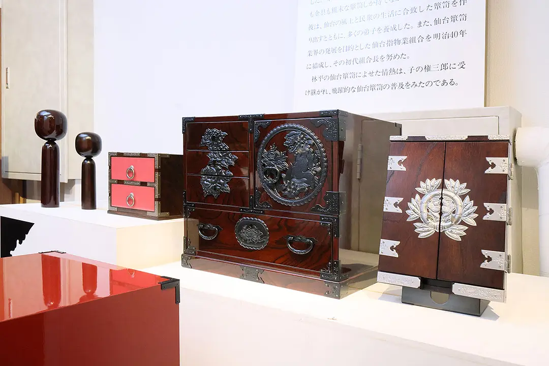 仙台箪笥協同組合 ≪仙台箪笥≫