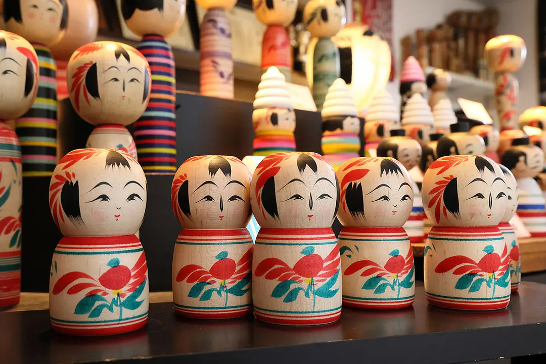 平賀こけし店 ≪作並こけし≫