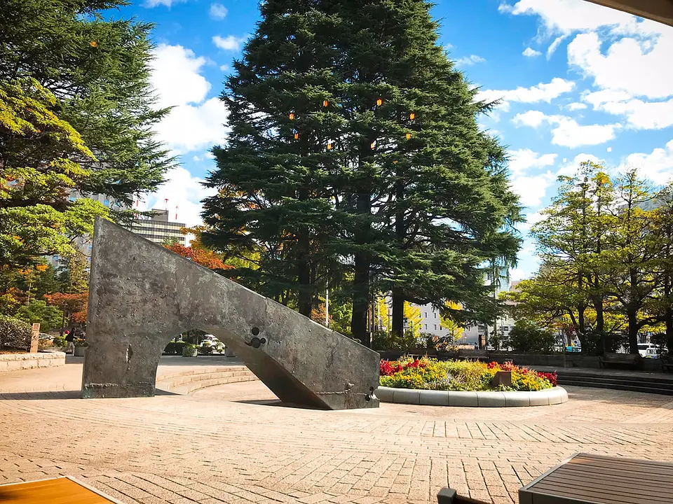 この席から眺めた勾当台公園