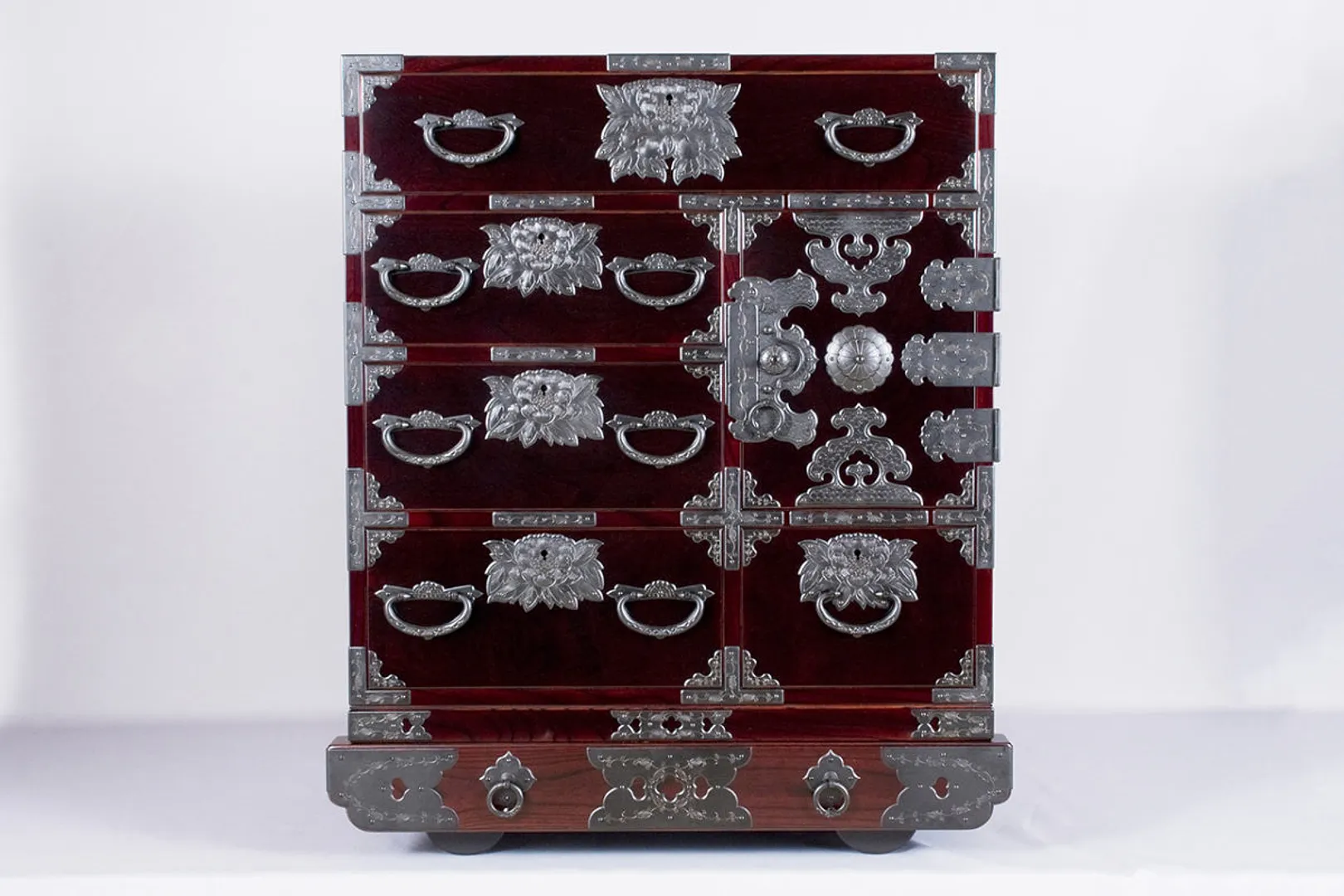 五引観音手許箪笥 大・車台付（2尺2寸×2尺3寸×1尺3寸）