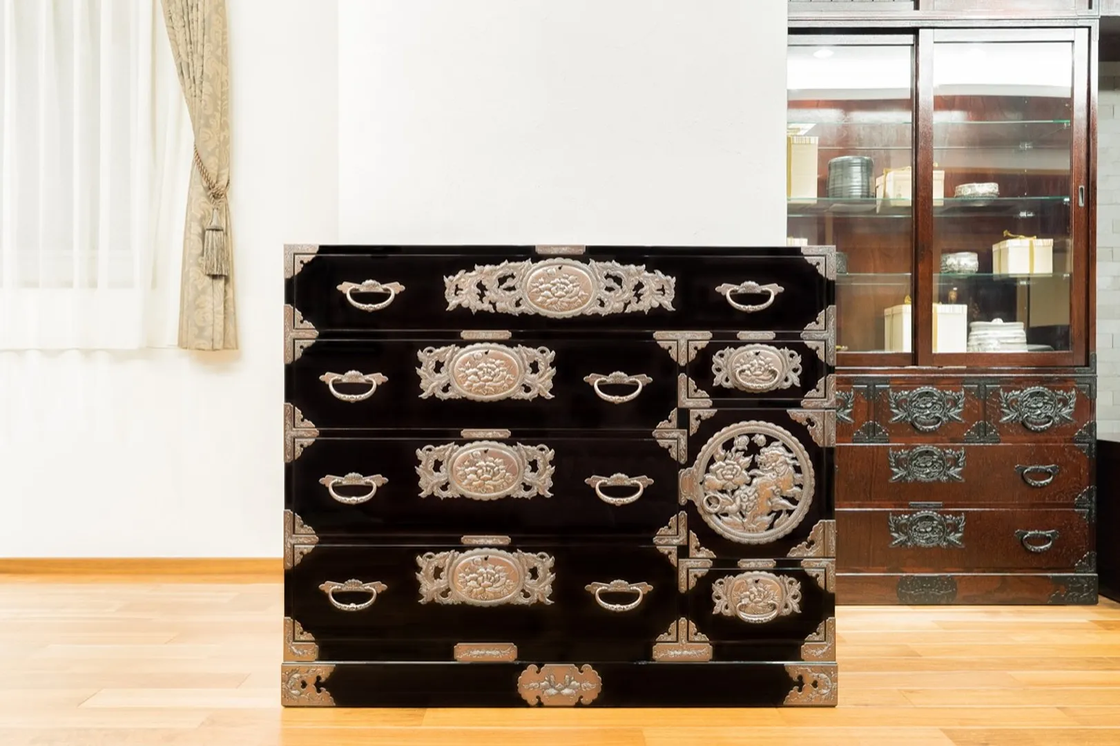 仙台箪笥 四尺野郎箪笥（彫金） 木地呂漆塗り KD-7BD