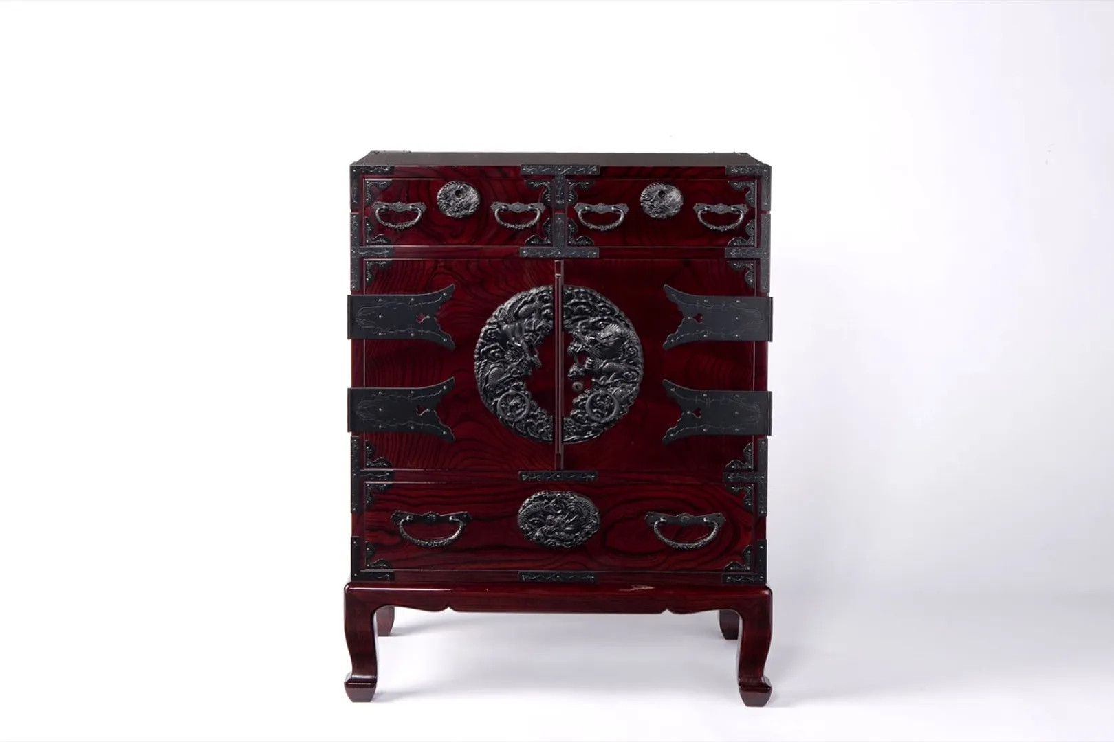 仙台箪笥「二尺猫足 木地呂塗り」