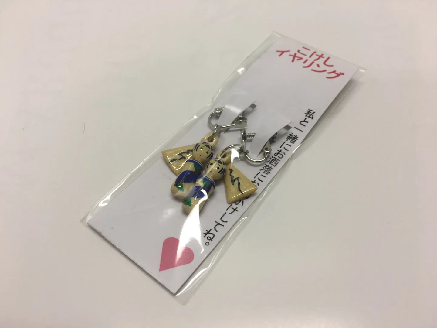 こけしイヤリング