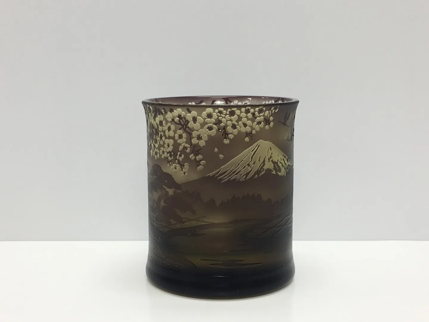 和モダングラス