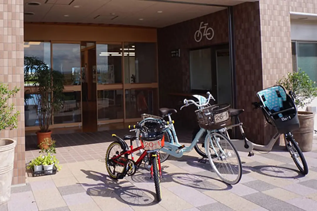 自転車の貸し出しも行っておりますのでぜひご利用ください
