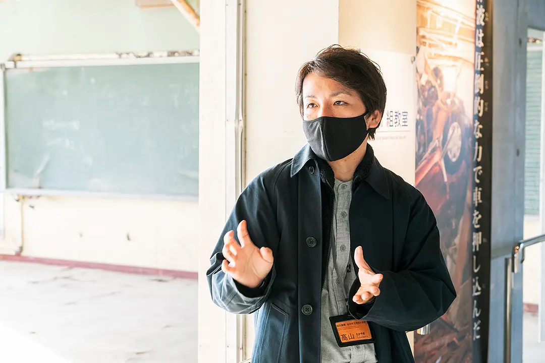 「正しい情報で震災を伝えること、展示だけでなく人から人へ伝えることを大切にしています」と髙山智行さん