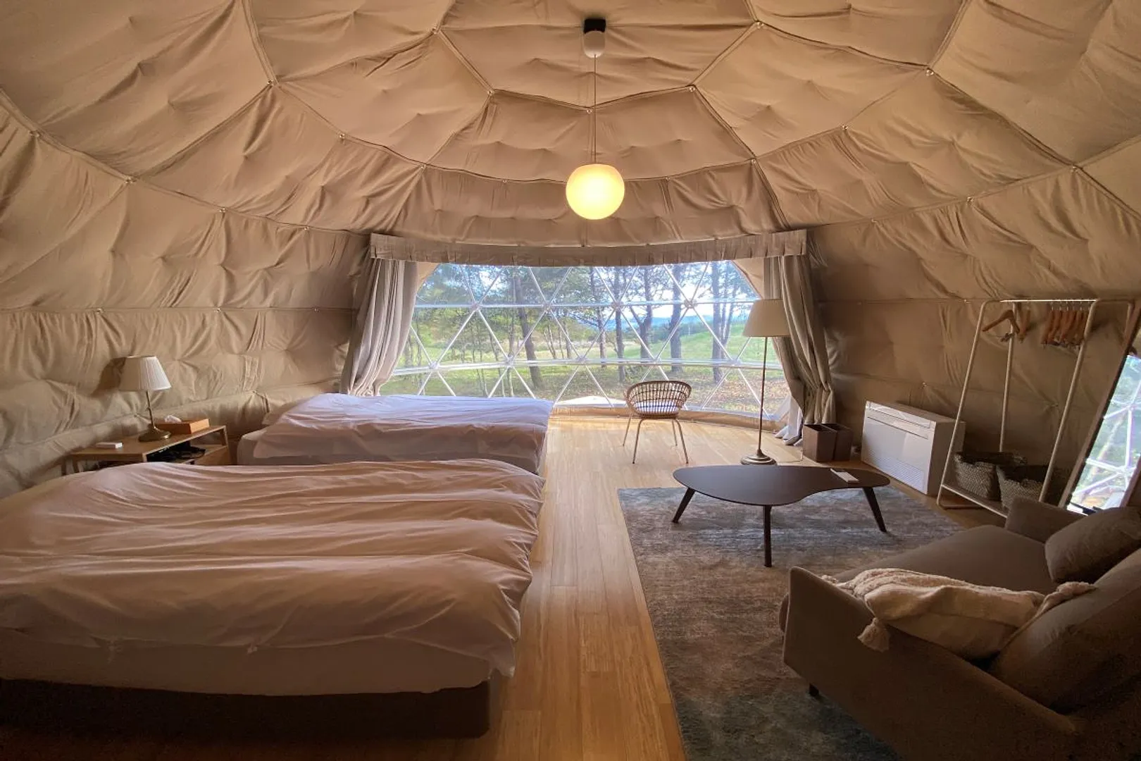 グランピングテント