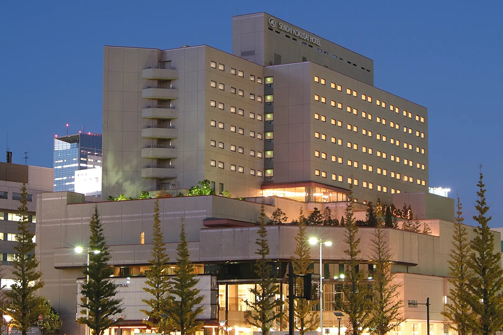 杜の都仙台の中心部に位置する本格シティホテル