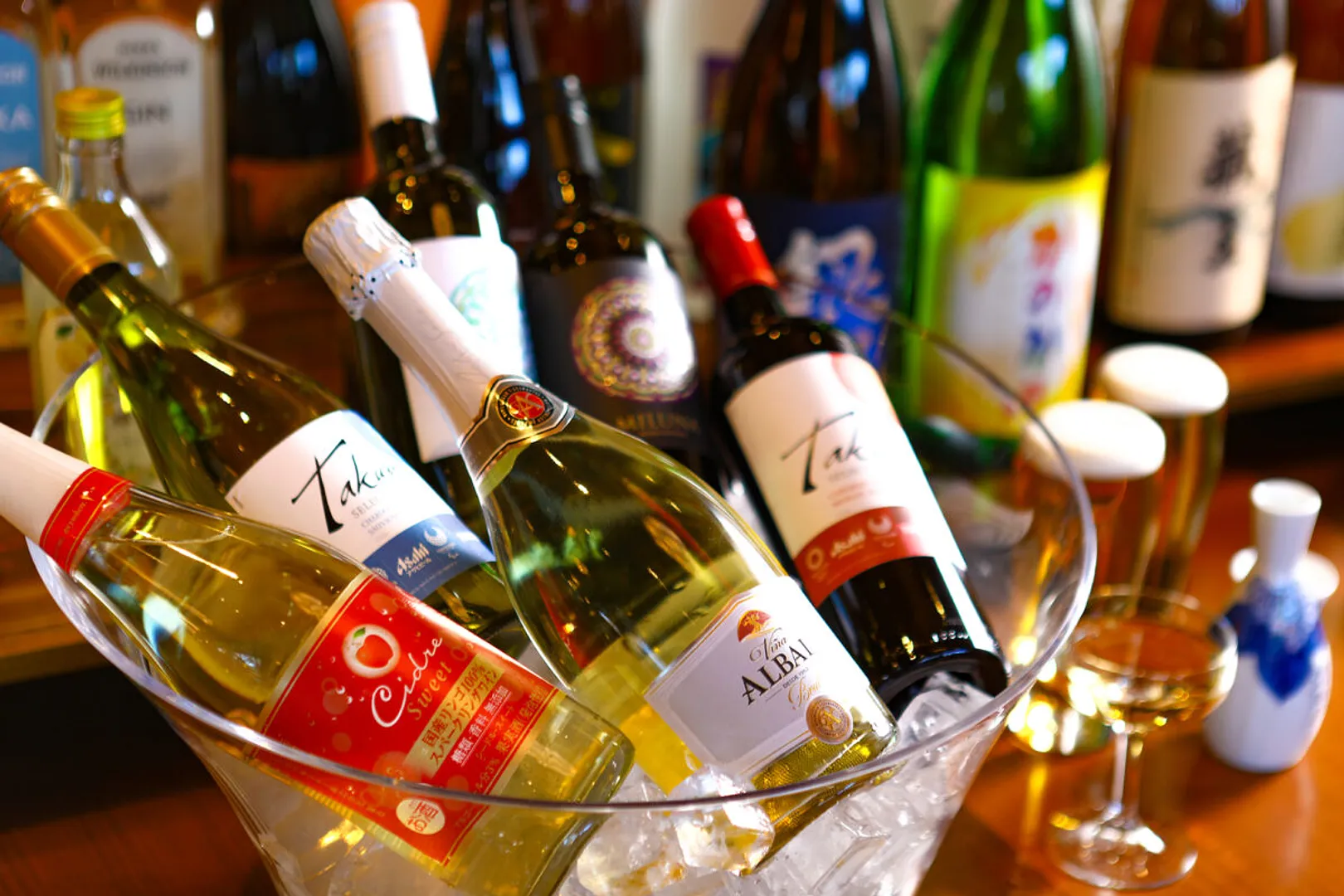 生ビール・日本酒・ワインなど約20種が夕食時飲み放題。