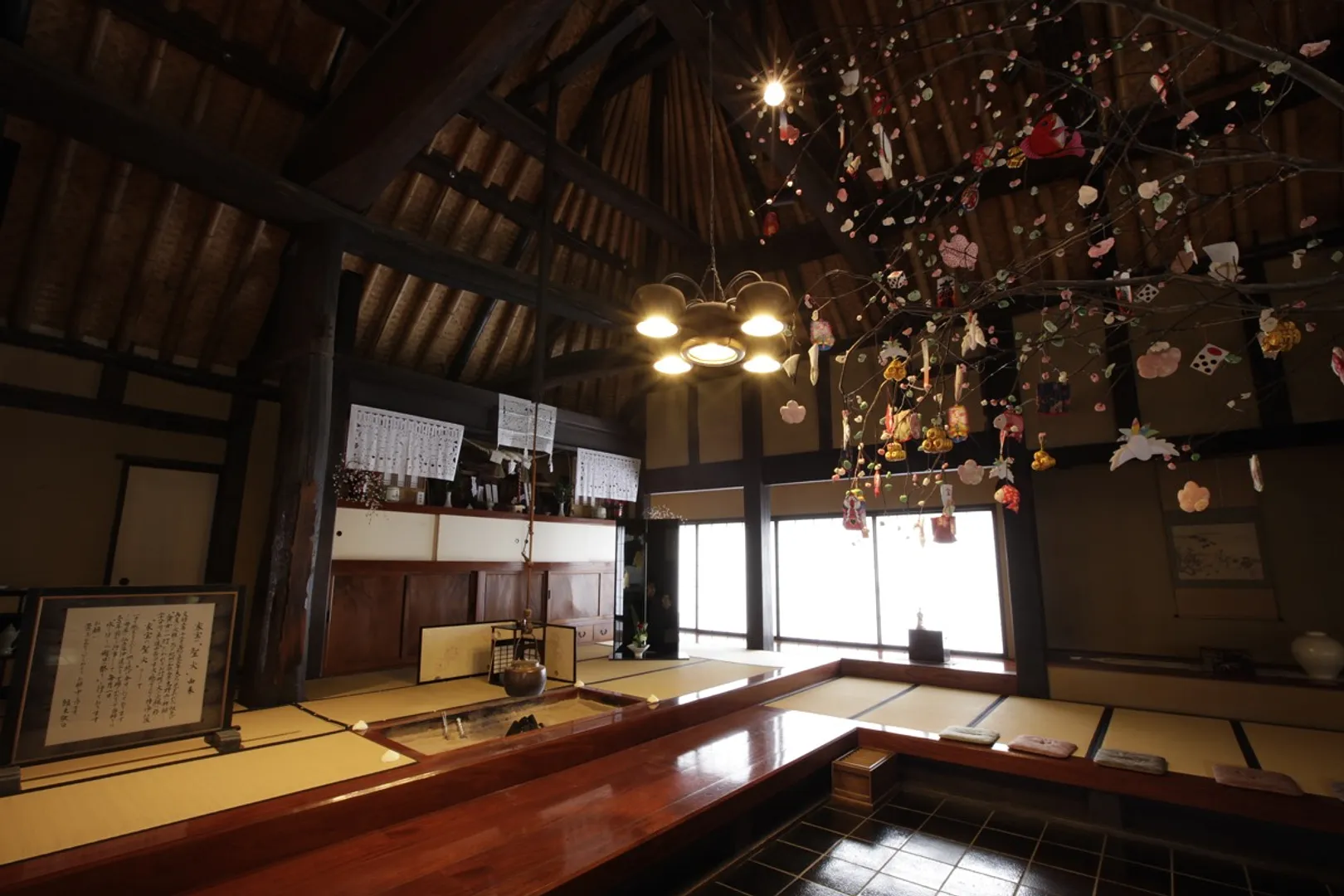 主屋ギャラリー「秋保の歴史が綴られています」