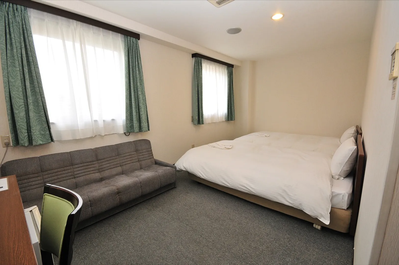 グリーンライン_ツイン