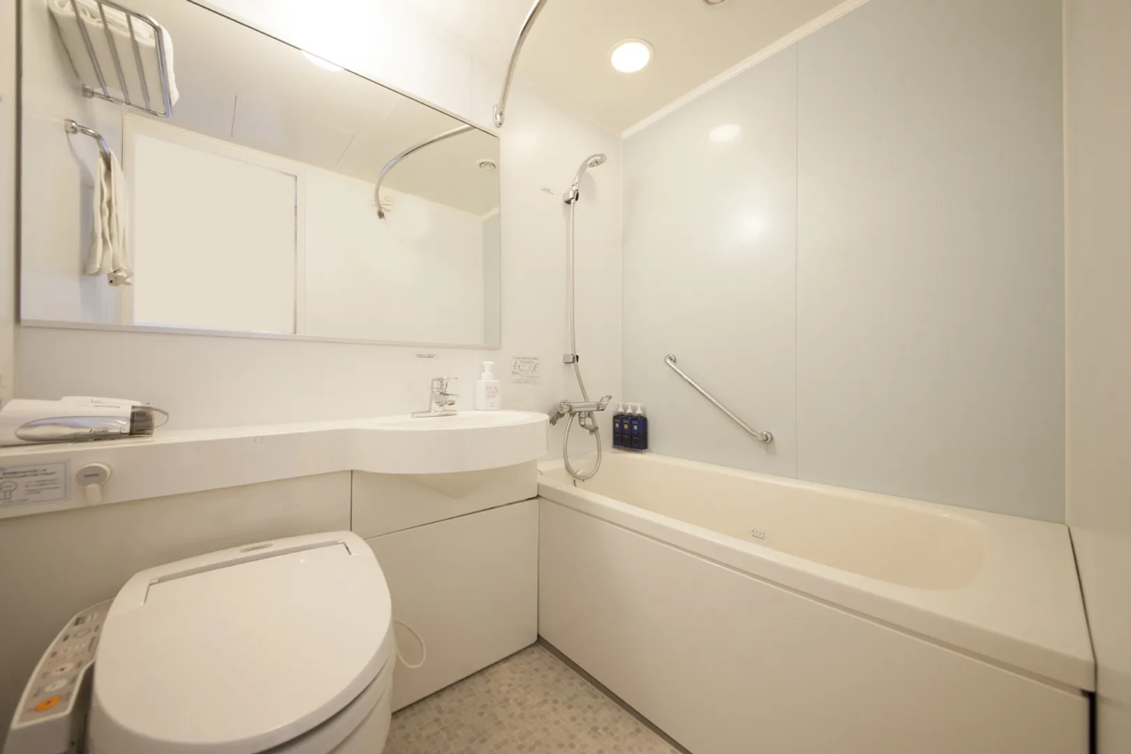 客室バスルーム