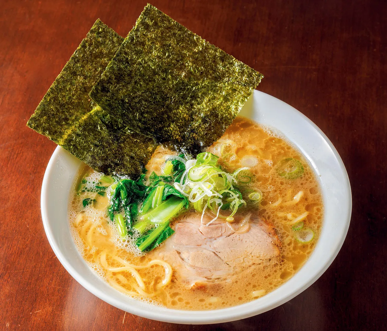 「仙台っ子らーめん」（870円※大盛＋110円、特盛＋220円、ライス無料）