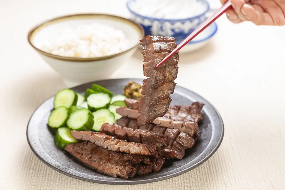 一番人気！「職人仕込特切厚焼定食」