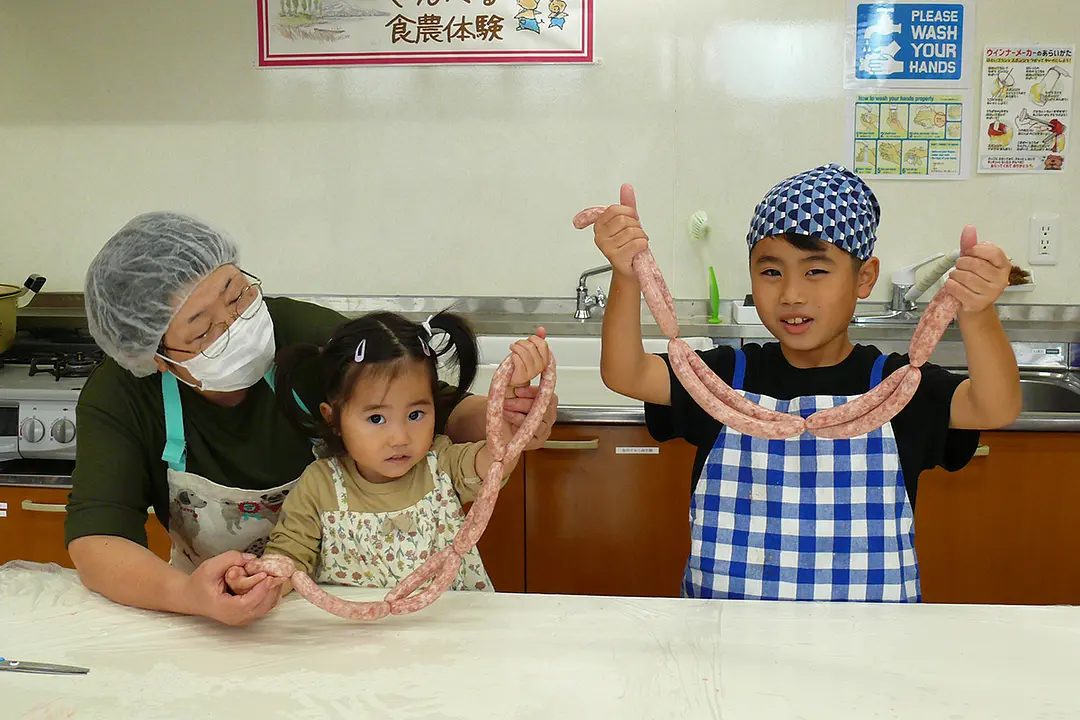 親子でやってみよう！手づくりウィンナー体験
