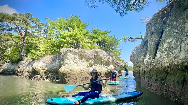 【松島SUP!!】真夏日も店舗併設で涼しく安心！カフェドリンク付！駅徒歩1分！東北最大級！温水シャワー・プール完備！どの世代にも人気No.1！本州初クリアサップ！未経験者大歓迎！当日予約もOK！