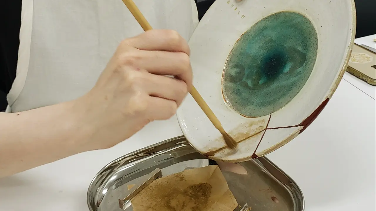 愛しいうつわが美しくよみがえる 〜『金継ぎ（きんつぎ）』教室