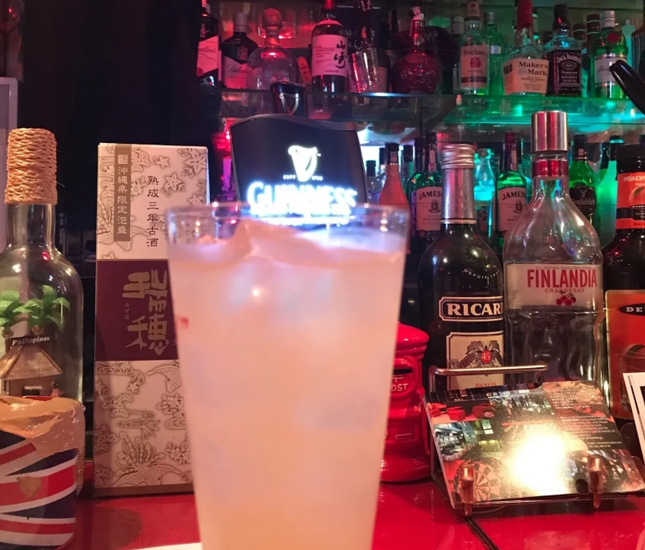 Let's drink at local bars