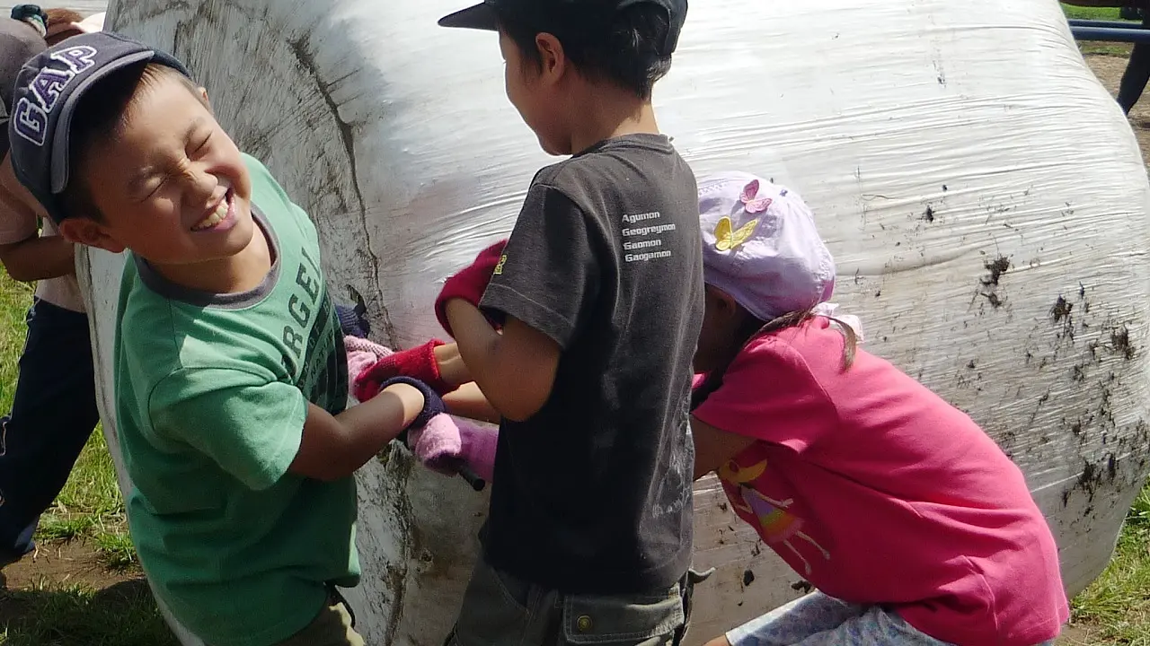 キッズ　牧場体験プログラム（所要時間６０分）