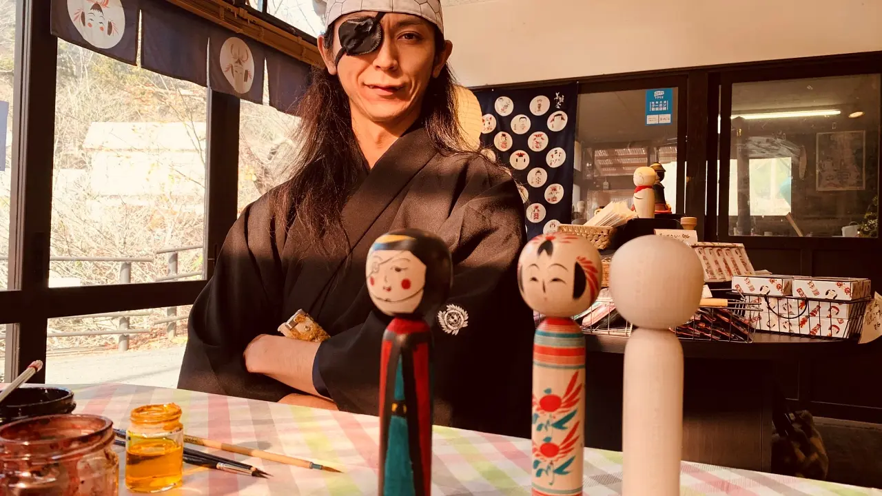 作並こけし　絵付け体験