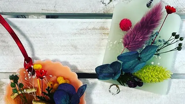 アロマサシェ手作り体験)お好きな花材で、世界でたった一つのアロマサシェ（アロマワックスバー）を創りましょう♪