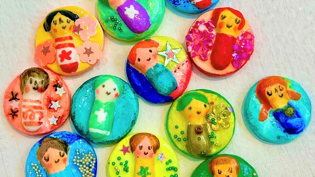 ミニミニミニこけしでアクセ作り