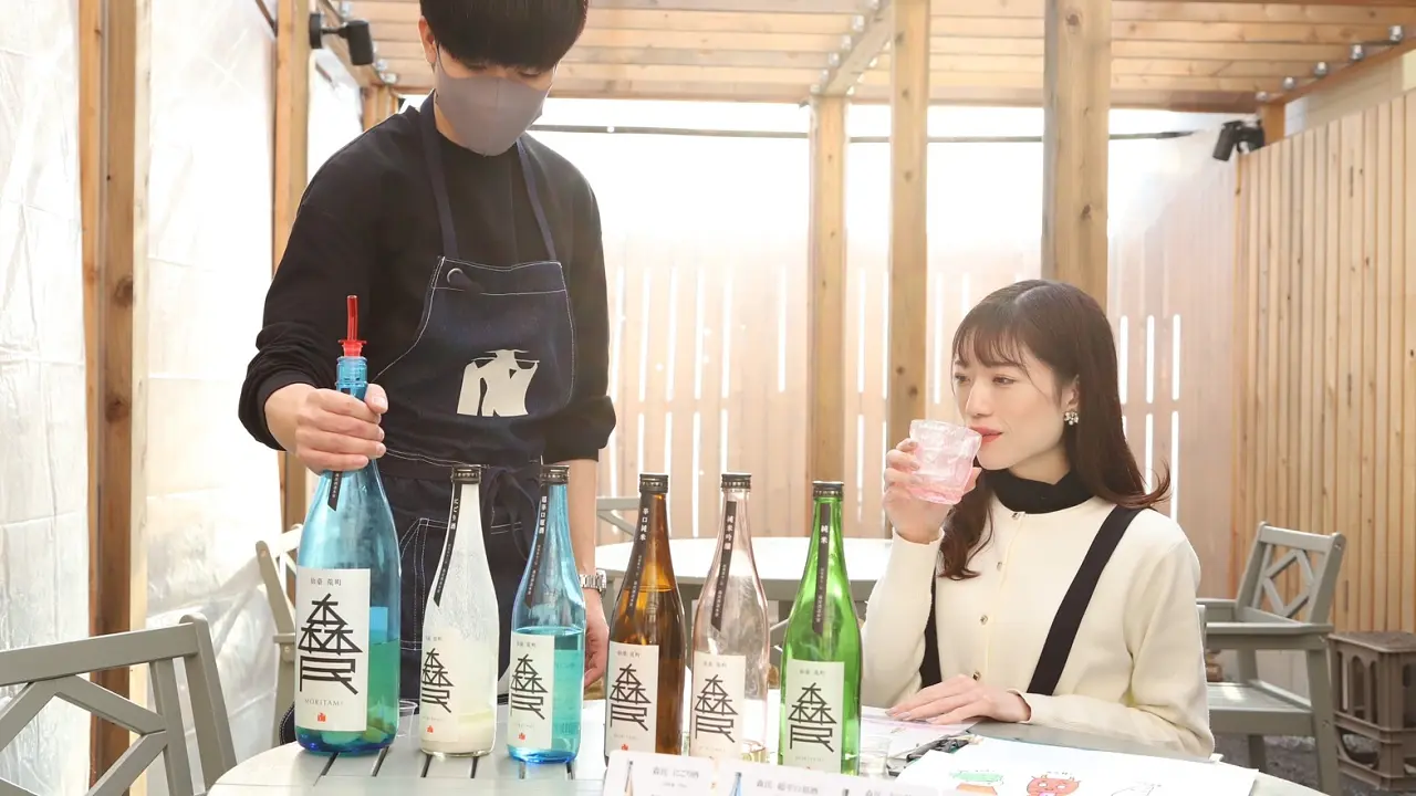 在仙台市中心唯一的清酒酿造厂参观酿造厂并体验原创酒标制作！