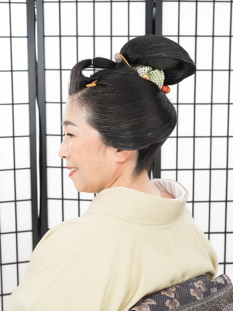 幅広い年代の方に日本髪体験をして頂いております。