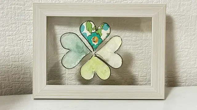 『ステンドフラワー(ステンドグラスのような質感を、本物の花を使って表現する新しいアート)』手作り体験